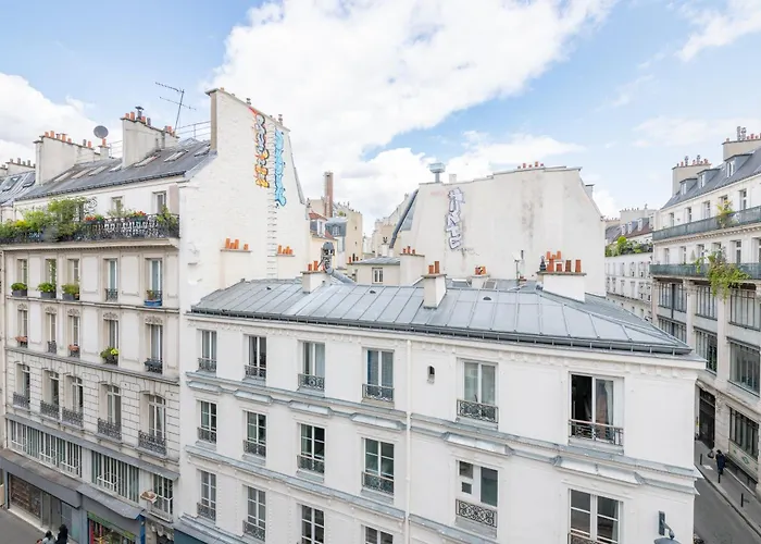 Rooftop Views Cosy Separate Living Párizs