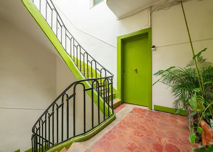 Lovely With Rooftop View * Paris