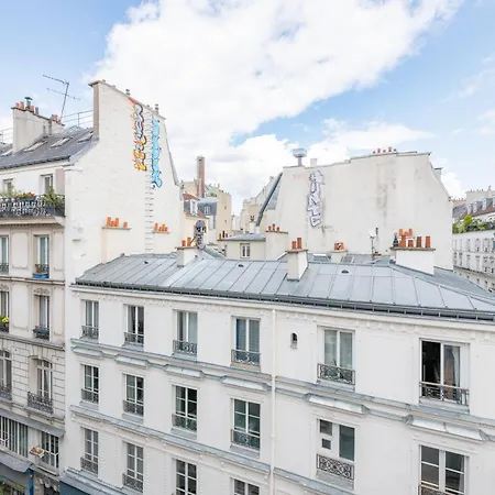 Rooftop Views Cosy Separate Living Paris